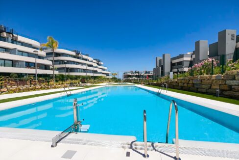 AYRE ESTATES presents this home in OASIS365, on the Golden Mile, Estepona (62)