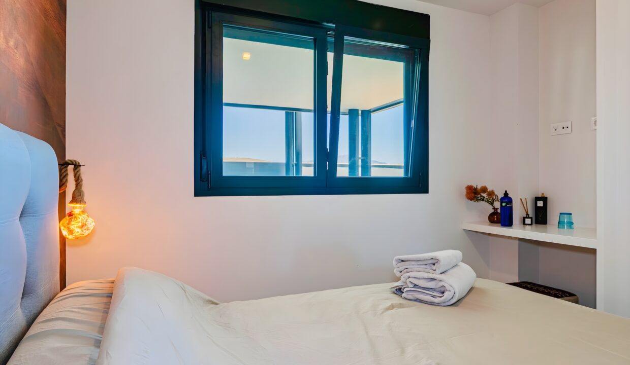 AYRE ESTATES presents this home in OASIS365, on the Golden Mile, Estepona (68)