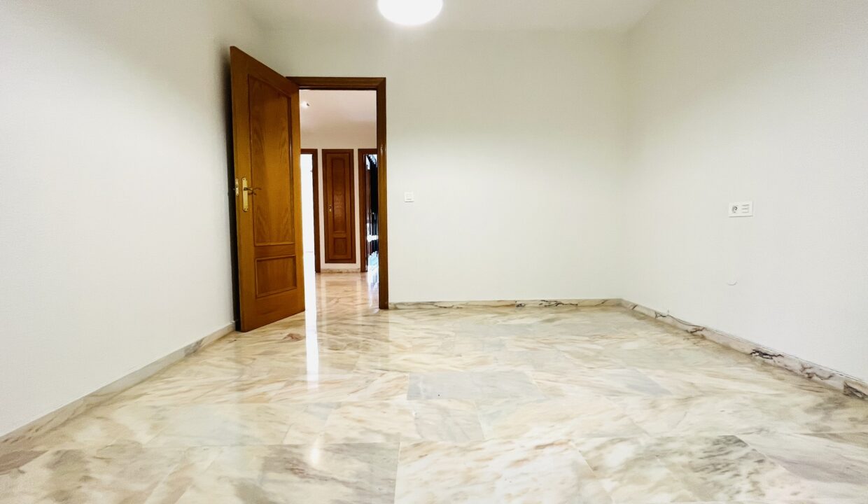 Piso en alquiler en Calle Tomás Echeverría, vistas al mar (26)