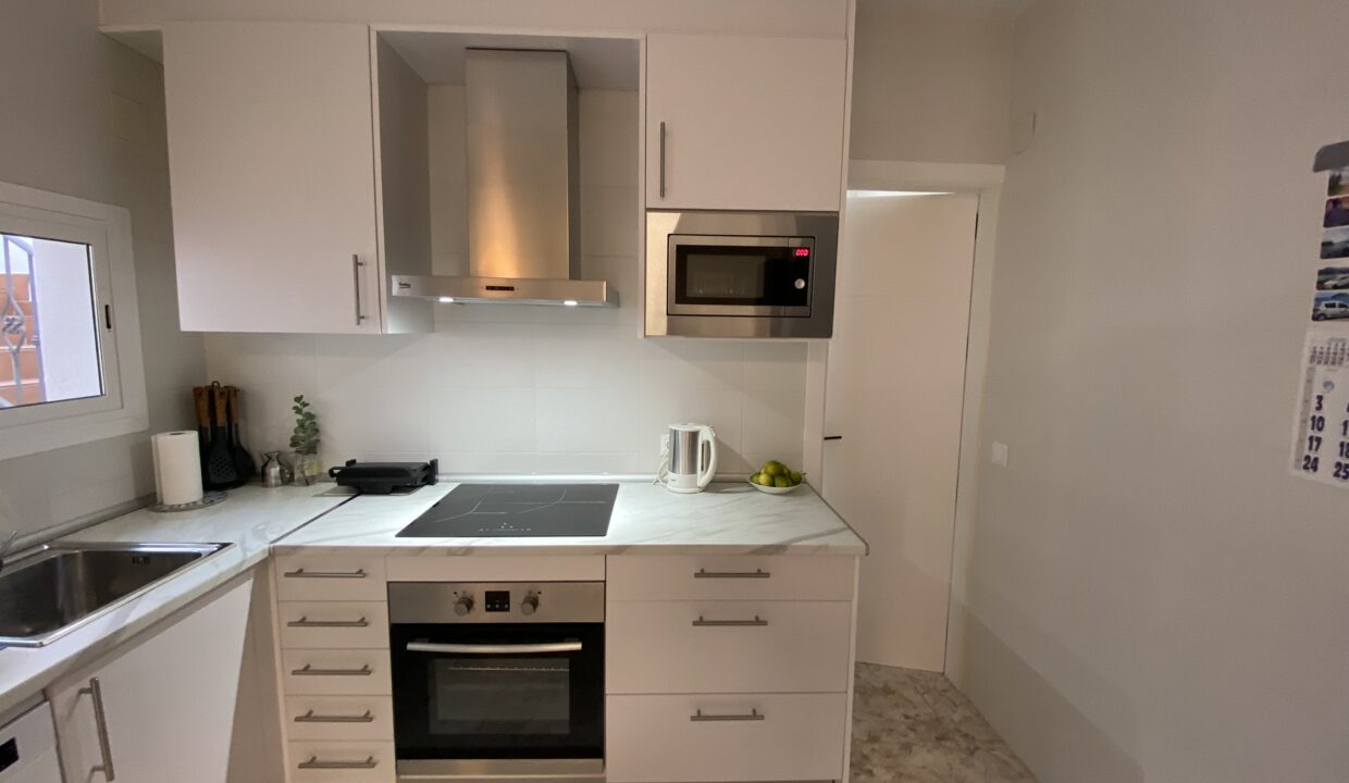 cuisine rez-de-chaussée (4)