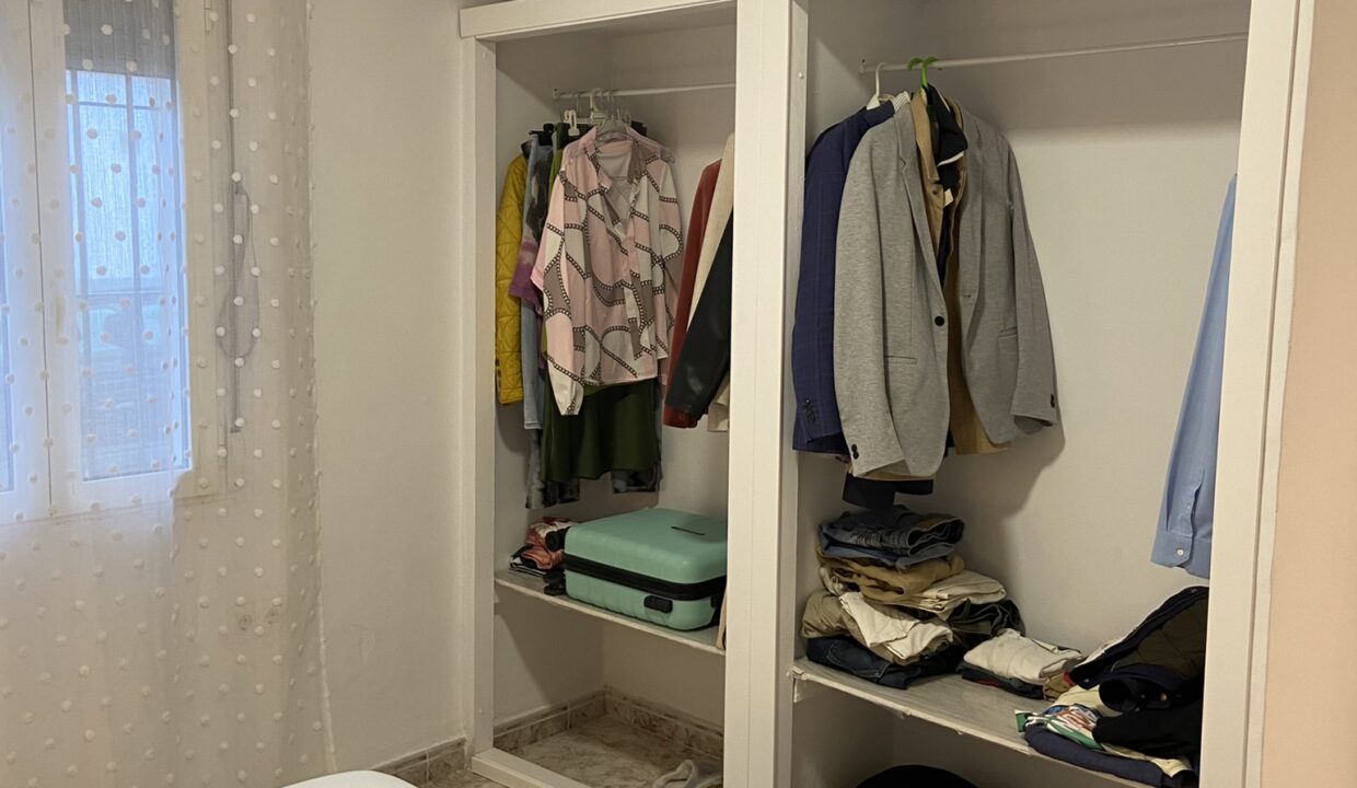 chambre au rez-de-chaussée (2)