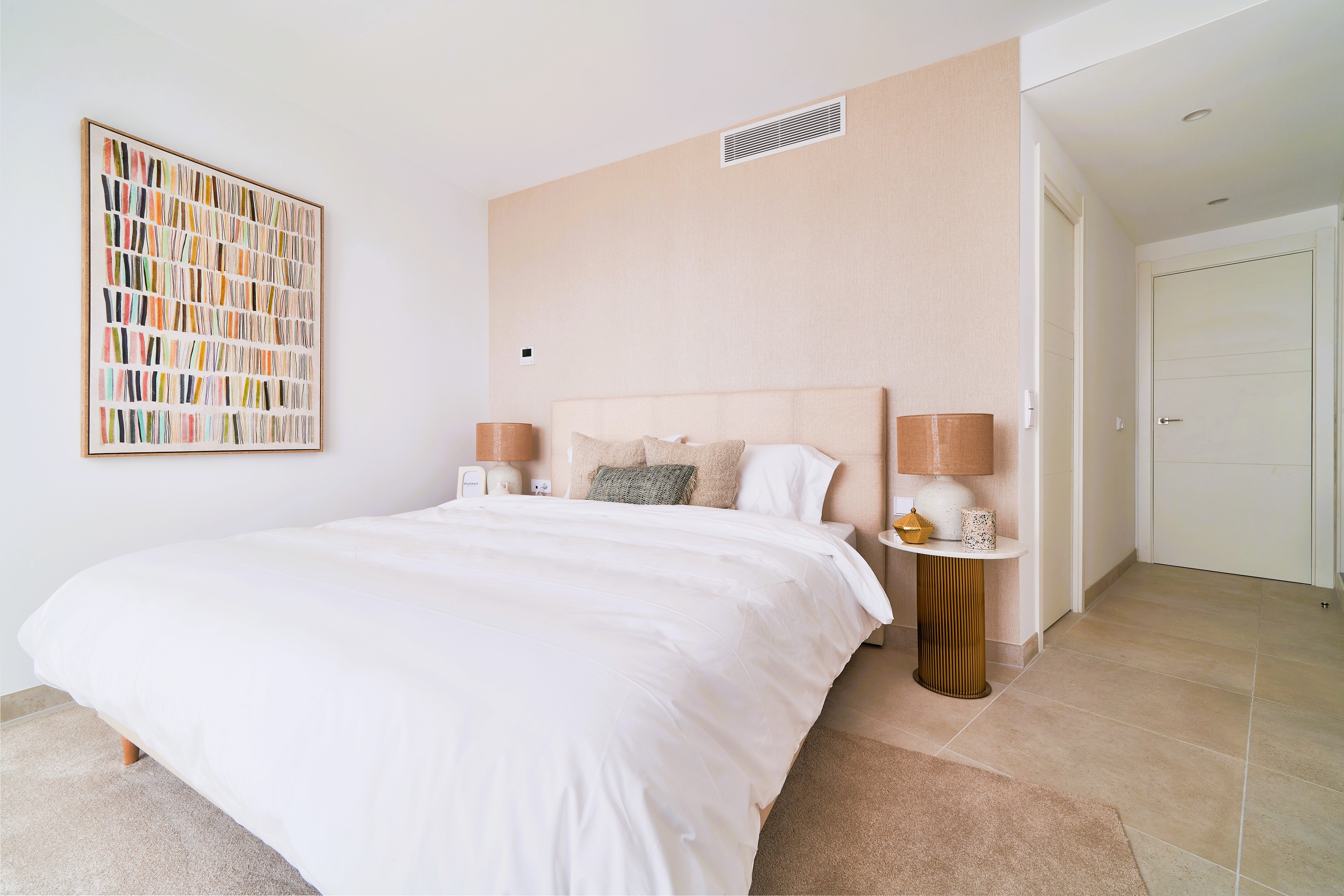 Dormitorio de una vivienda de la promoción — Higuerón Bay Residences en Fuengirola