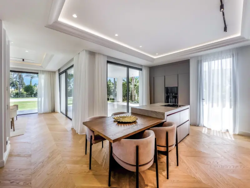venta villa julo lomas de marbella club - www.ayreestates.es