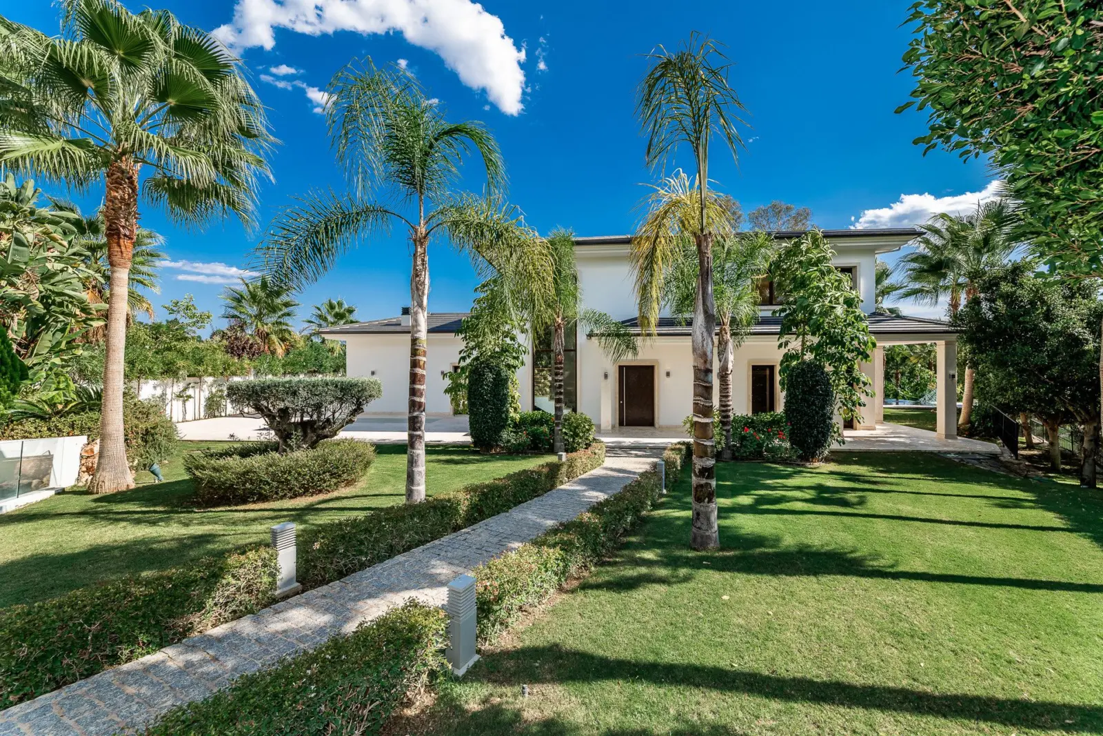 Villa en Nueva Andalucía Marbella