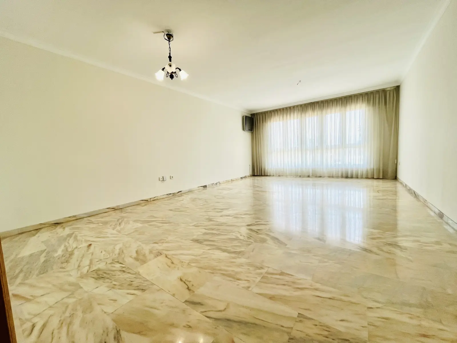 Piso en alquiler en Calle Tomás Echeverría