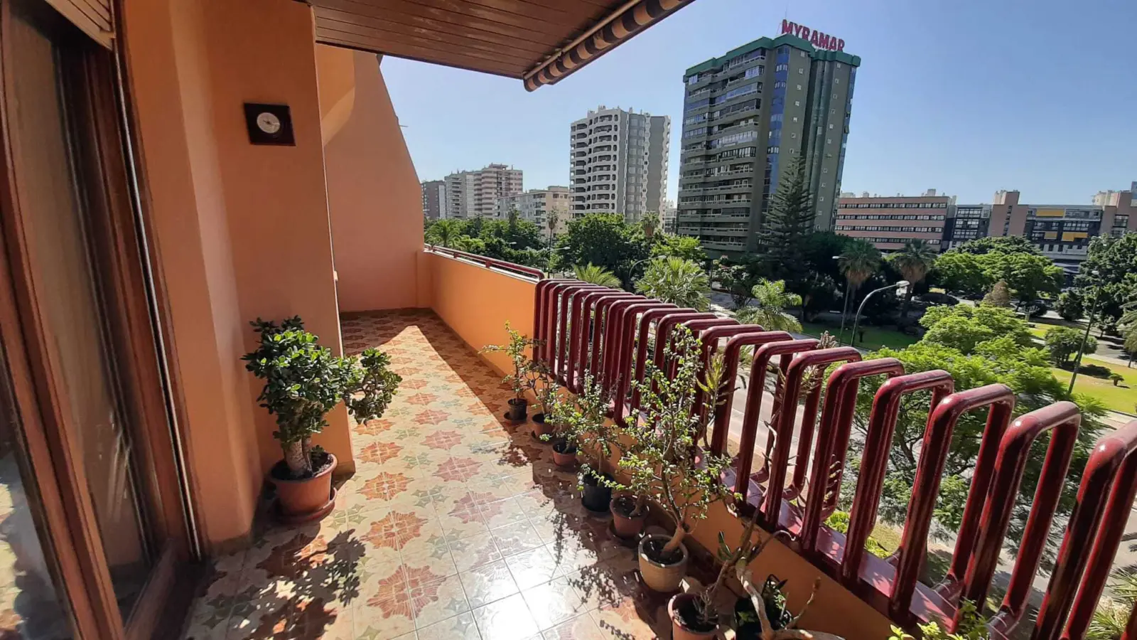 Vivienda en alquiler en Avenida Andalucía