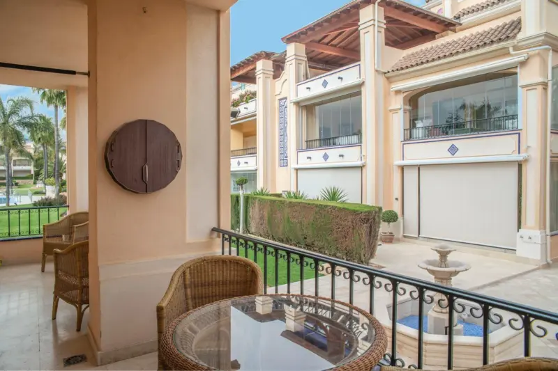 Luxury apartment in Golden Mile, Marbella
