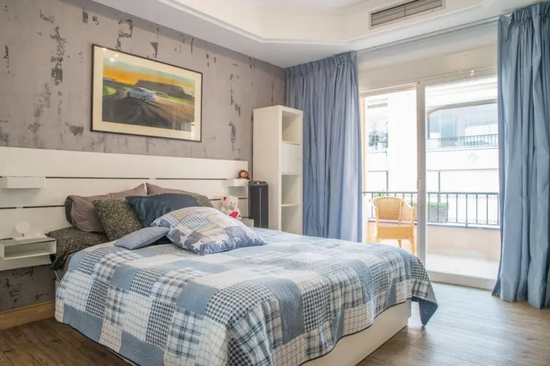 Luxury apartment in Golden Mile, Marbella