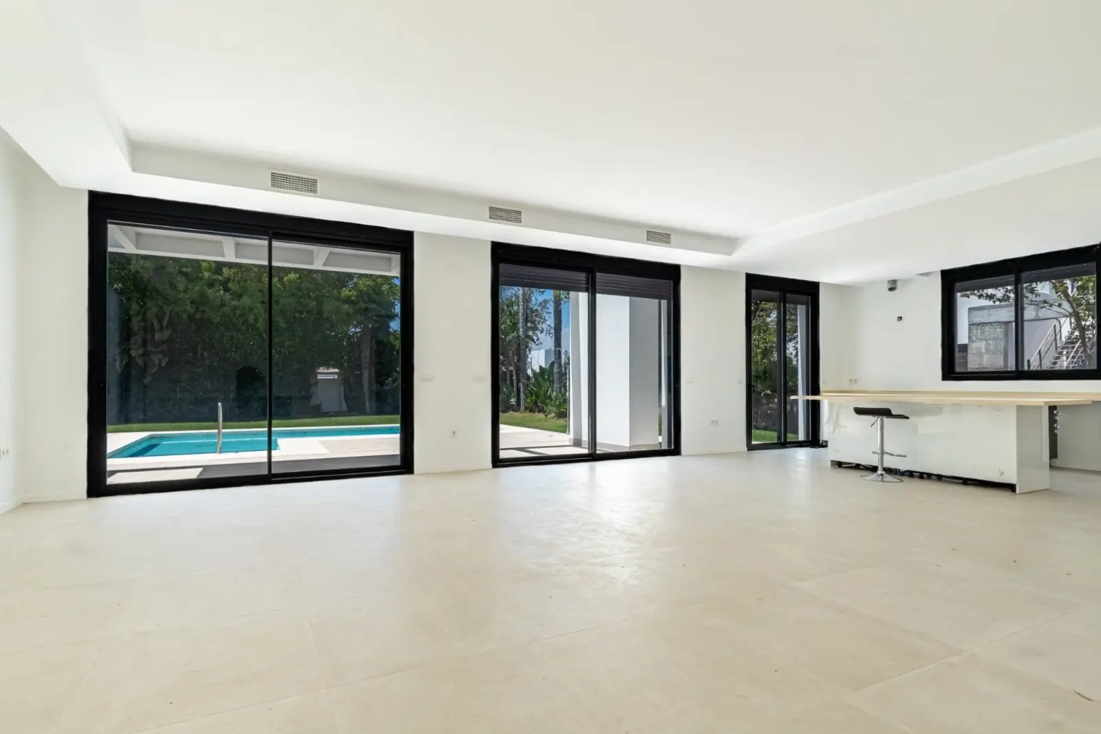 Villa a la venta en Atalaya a estrenar