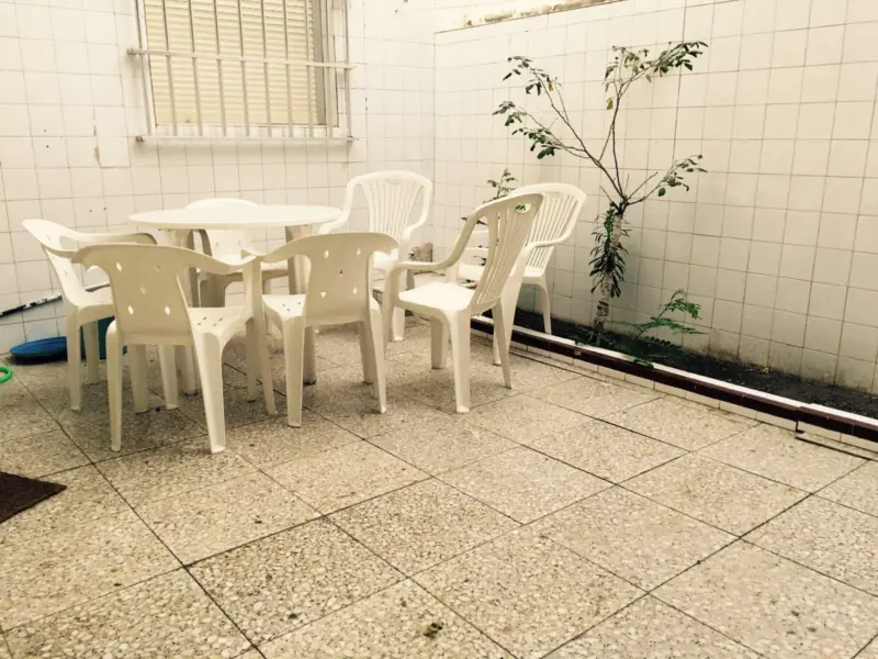 Patio interior vivienda en Calle El Salvador